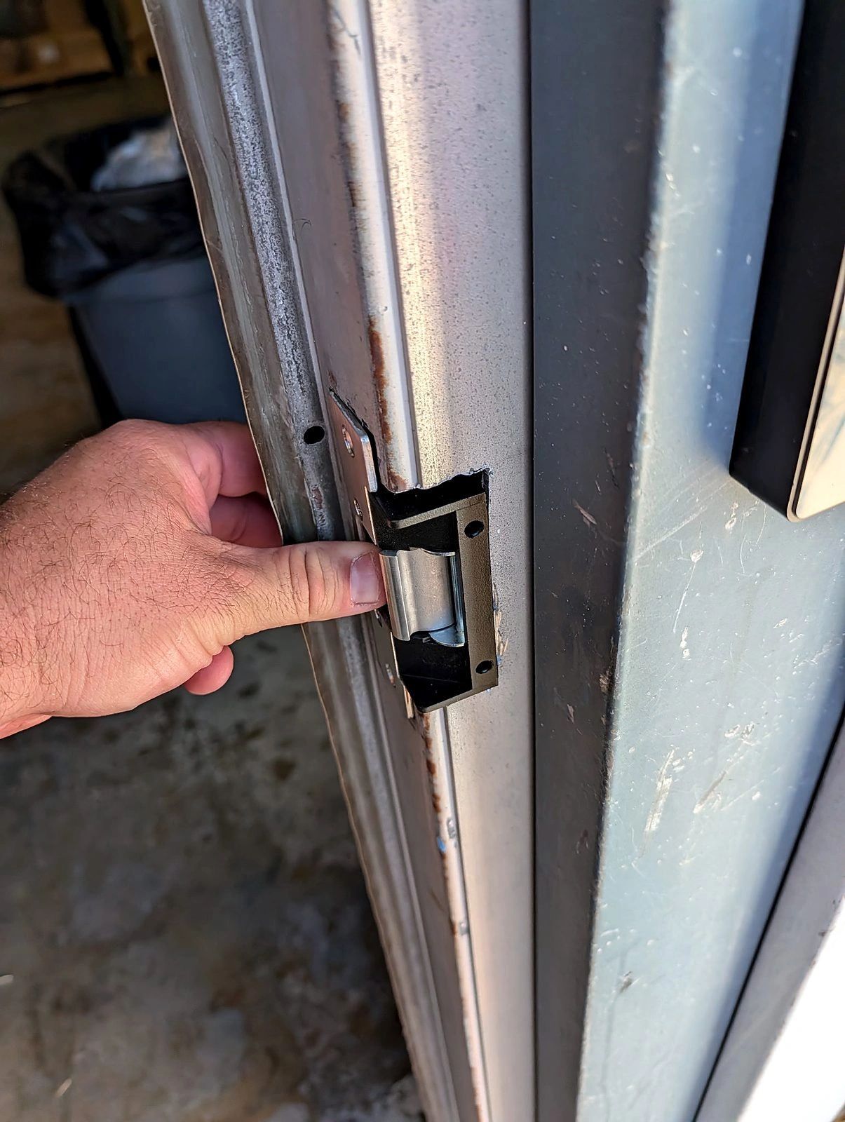 Fitting an electric strike